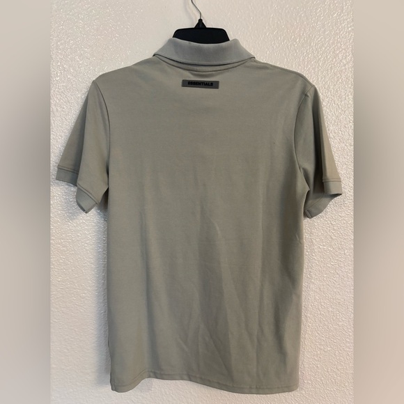 ESSENTIALS Fear Of God Polo Shirt NWT - Picture 3 of 8